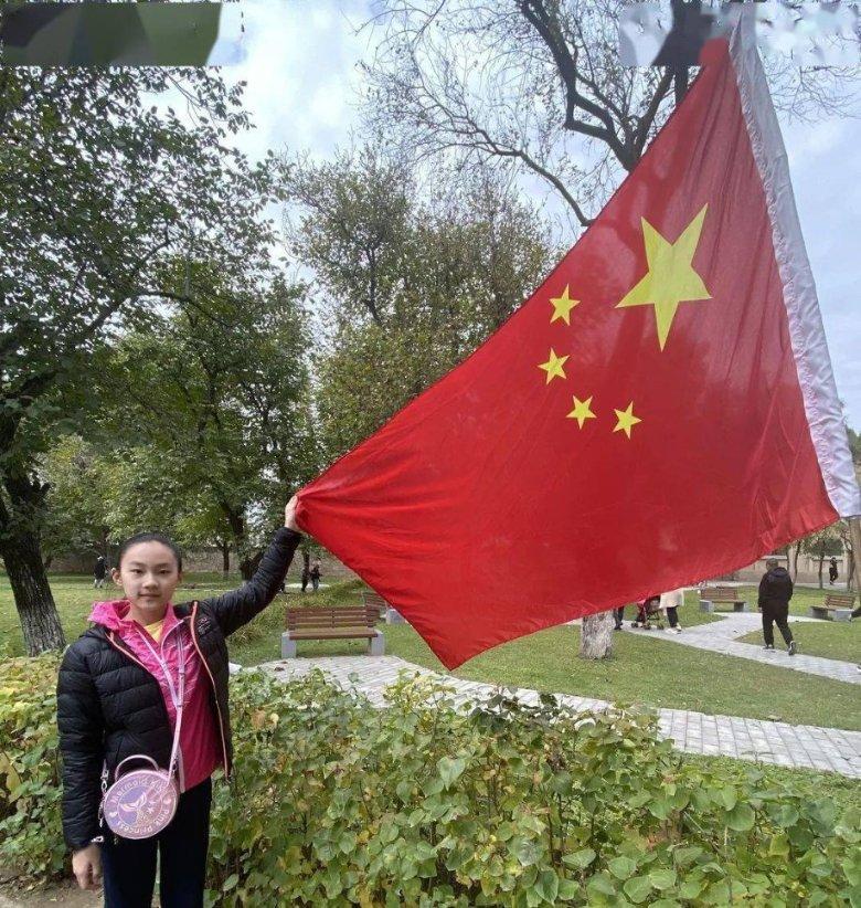 探寻在操场上跑步时,佳佳不小心踩到了前面同学的鞋子我们应该怎么做?的冷知识,尽在在操场上跑步时,佳佳不小心踩到了前面同学的鞋子我们应该怎么做?冷知识分享平台