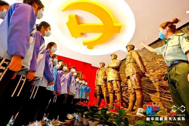 林志颖妻子晒日常照，身材瘦到离谱