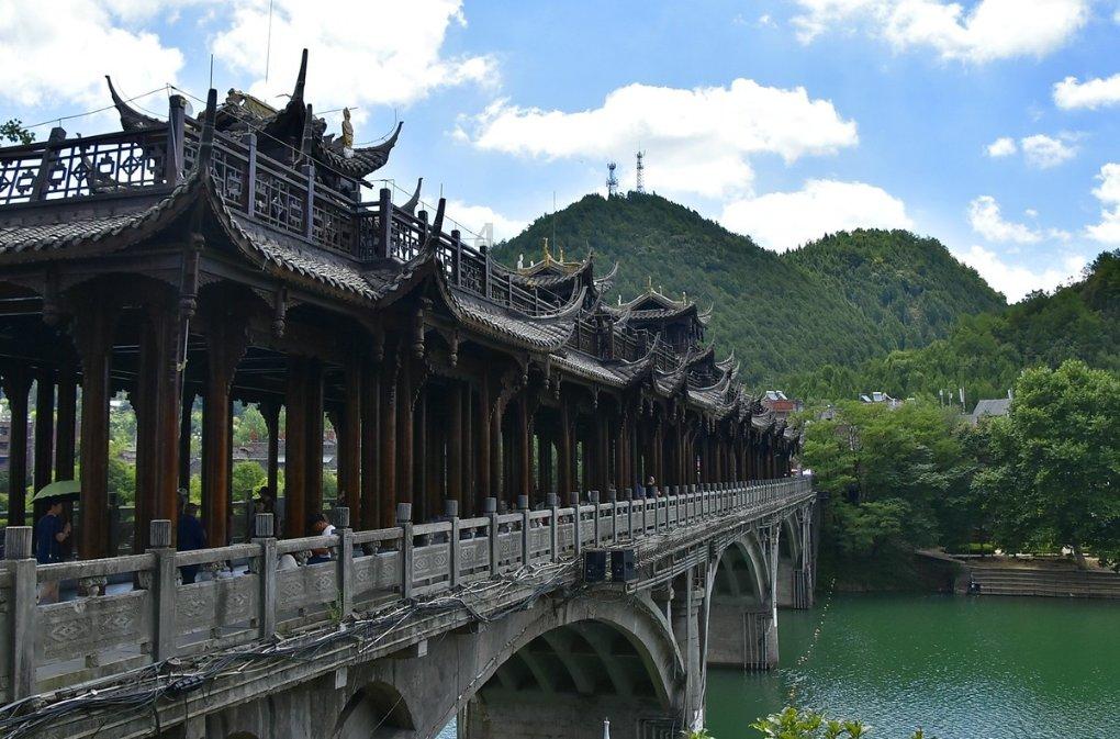 卡通汽车涂颜色