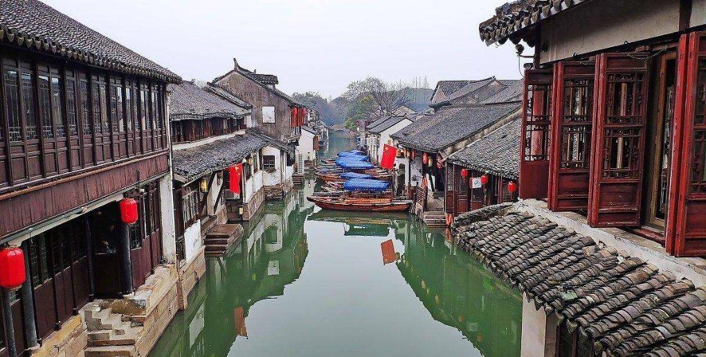 基恩:阿诺德的防守形同虚设,他就像是从未踢过后卫